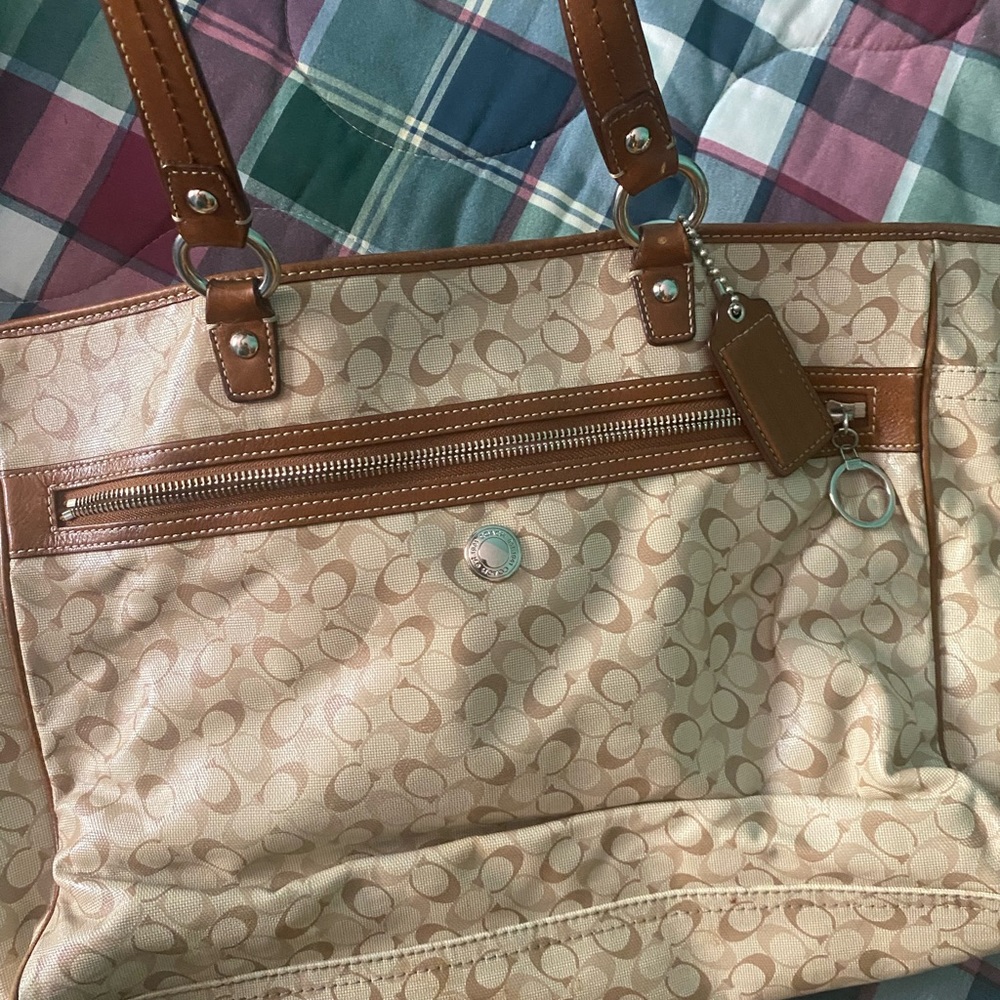 Coach laptop/briefcase -  good contain